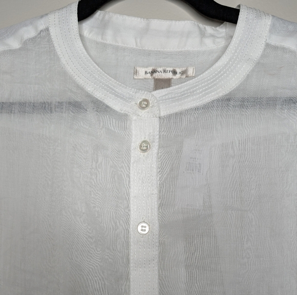 Banana Republic White Sheer Blouse sz L NWT - Picture 3 of 5